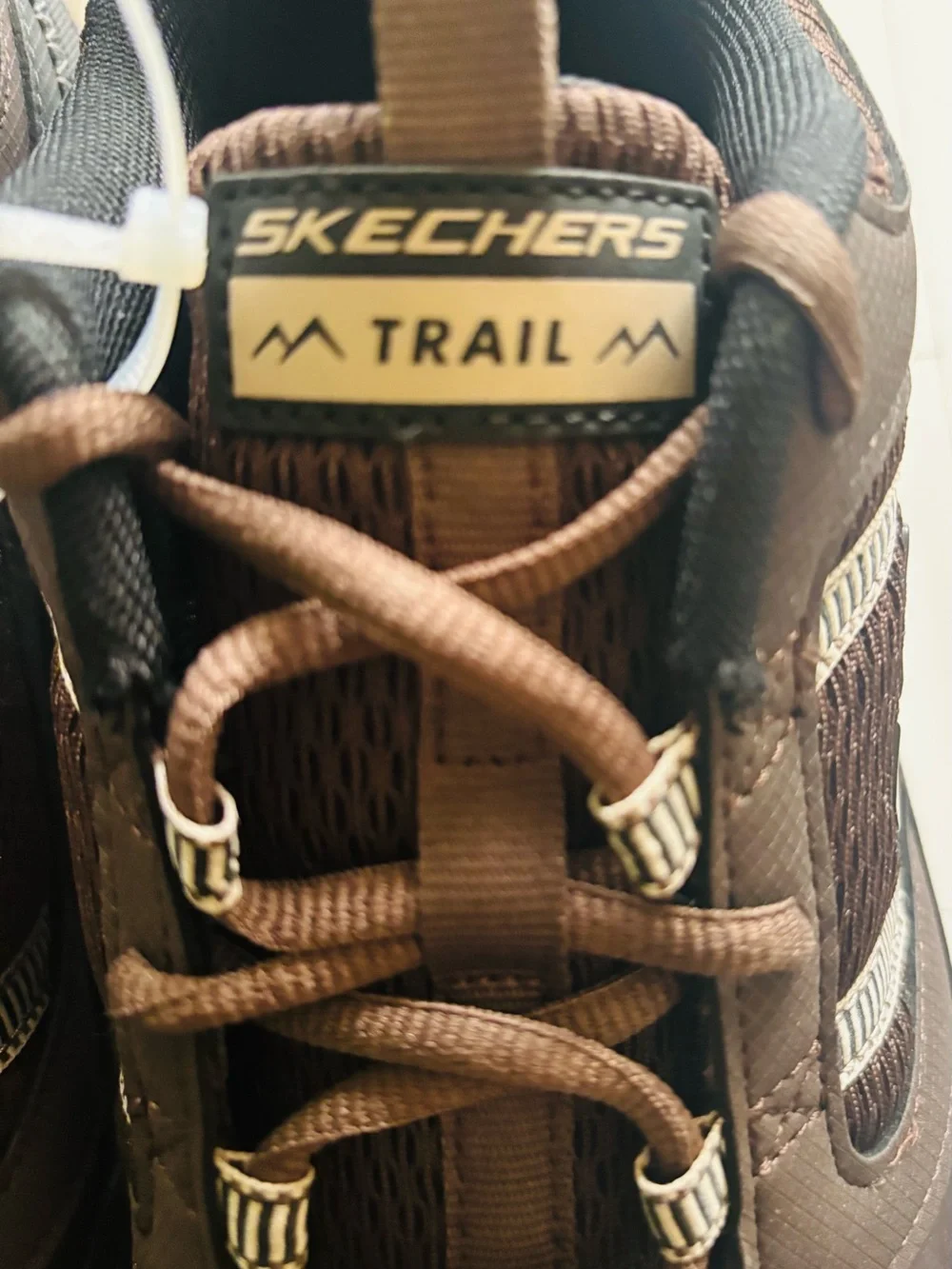 Skechers Trail Men's Brown and Black Mesh Trail Sneakers
